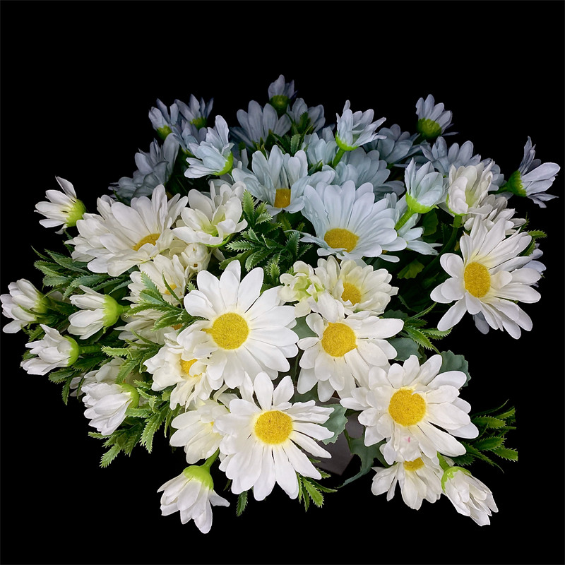 Kummelid 15 pead siidist kunstlill karikakra valge võltslilled tuba pulmaauto laua pidu Kingitused kaunistused isetehtud kimp