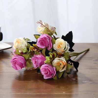 Retro siidiroos kunstlillede kimp Pojeng Hortensia Vintage Pruudihoidja võltslillede jaoks Kodu DIY Dekoratsioonitarvikud