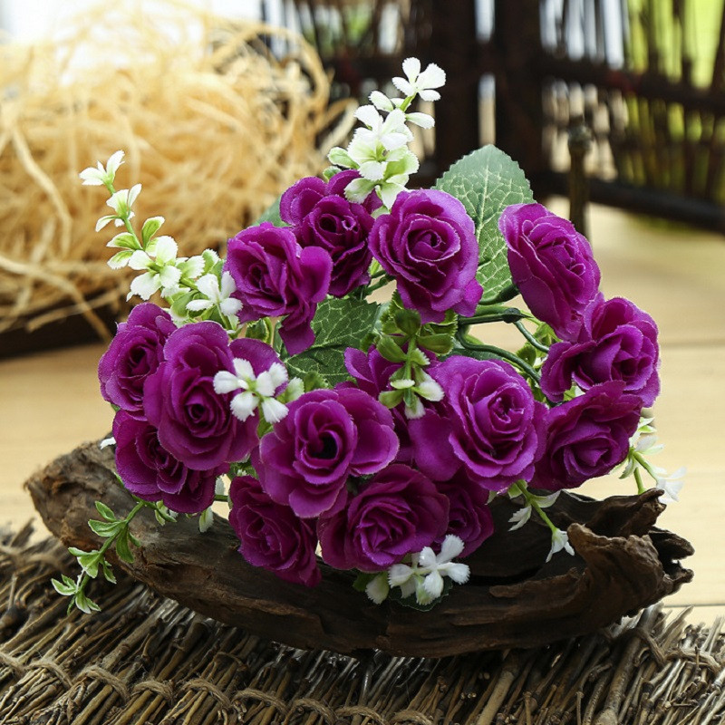 Τεχνητά λουλούδια 15 τριαντάφυλλο κεφαλιού Τεχνητά μεταξωτά ψεύτικα λουλούδια Φύλλο τριαντάφυλλο γάμου Floral διακόσμηση γάμου Γραφείο σπιτιού Χριστουγεννιάτικη διακόσμηση