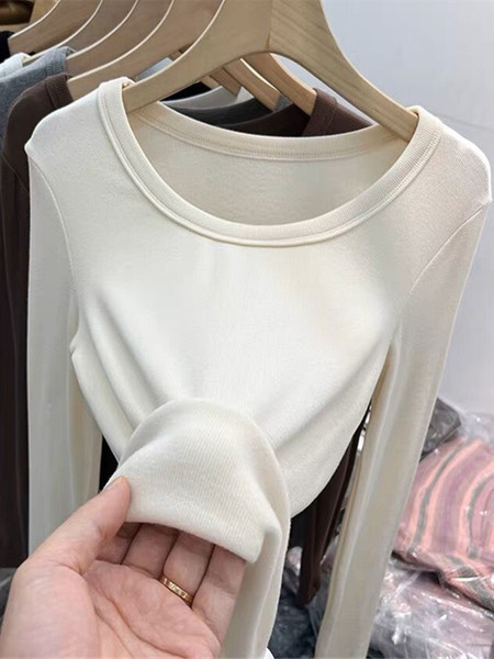 Bluză casual de damă cu decolteu oval - mai multe culori