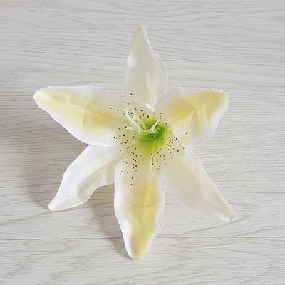 10 tk/partii 13 cm kunstlik liilia pungad pulmakaunistus võltsliilia lillepea 8 värvi Kodu DIY kaunistus peotarbed