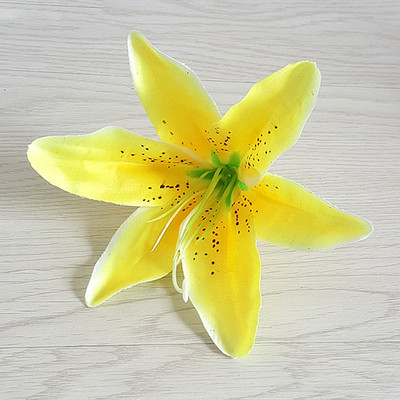 10 tk/partii 13 cm kunstlik liilia pungad pulmakaunistus võltsliilia lillepea 8 värvi Kodu DIY kaunistus peotarbed