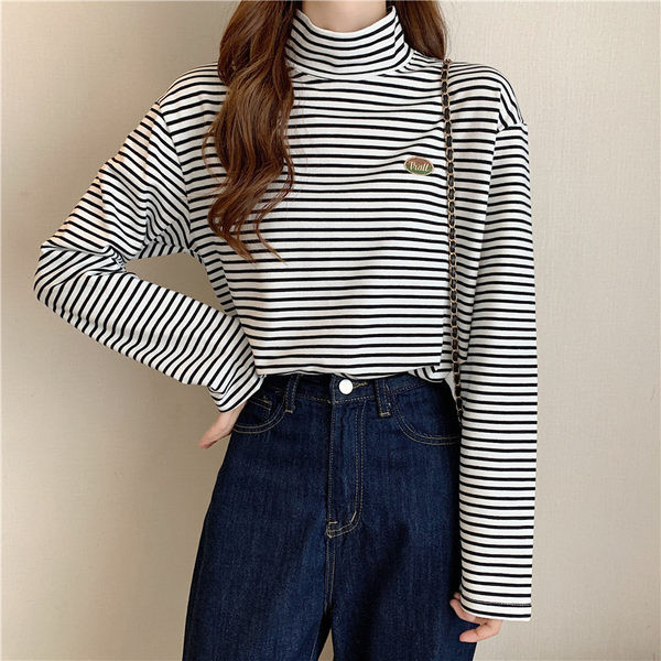 Bluza de dama in dungi model nou cu guler polo si maneca lunga