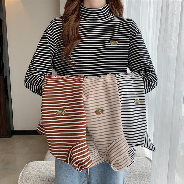 Bluza de dama in dungi model nou cu guler polo si maneca lunga