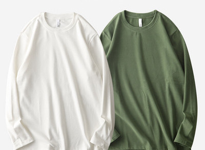 Bluză pentru bărbați curată - cu decolteu oval și mâneci lungi