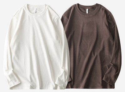 Bluză pentru bărbați curată - cu decolteu oval și mâneci lungi