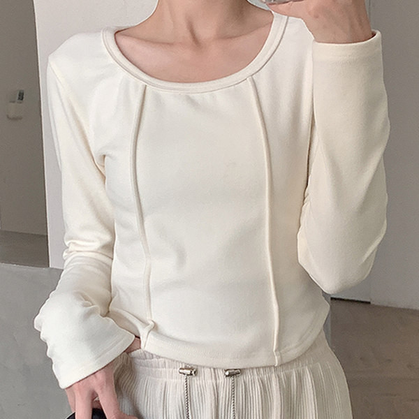 Bluză casual de damă - cu mâneci lungi și decolteu oval