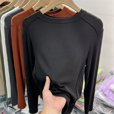 Tricou de damă cu mânecă lungă de culoare uni