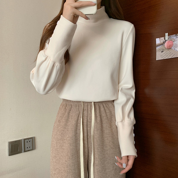 Ühevärviline kõrge polo kraega pluus naistele