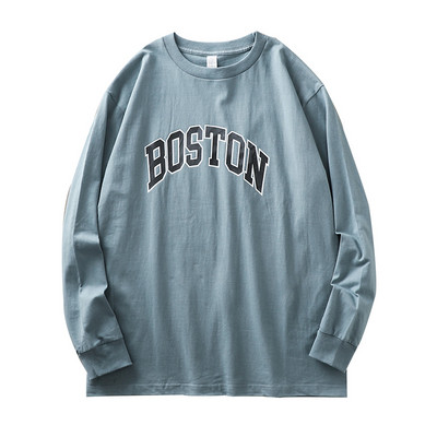 Meeste pikkade varrukatega sügispluus kirjaga