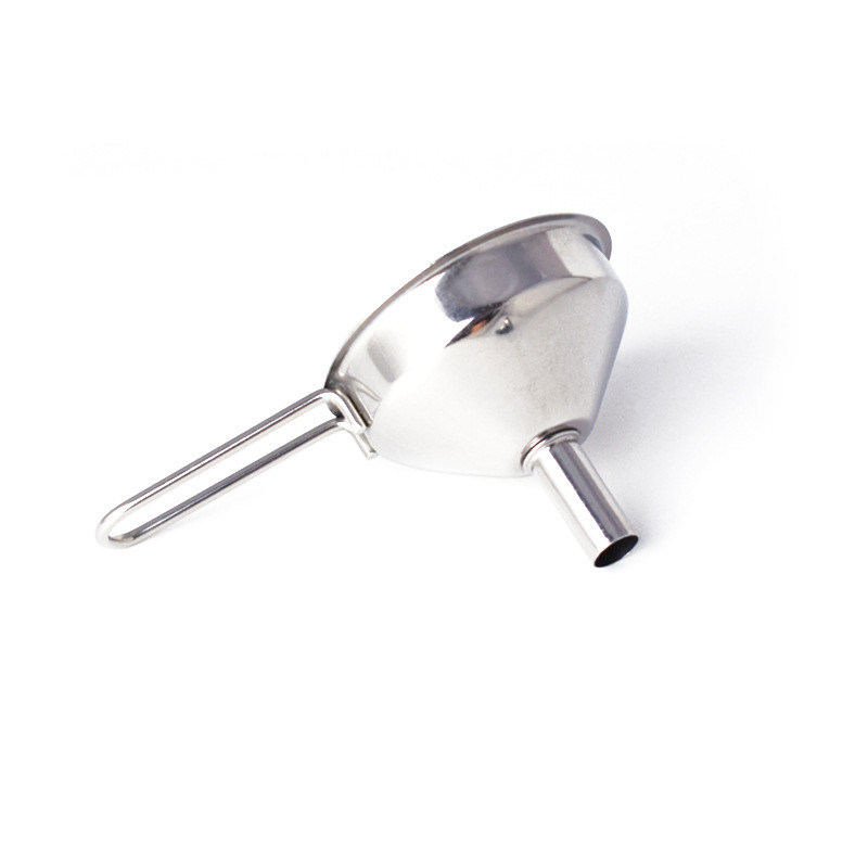 Köögi roostevabast terasest lehtri õlilekkekoonuse saab riputada Veinilehter Kodumajapidamises kasutatavate vedelike jaotur Köögitööriistad