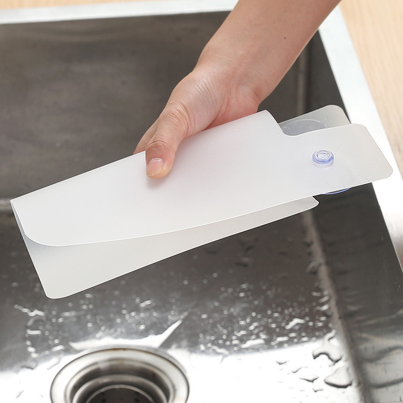 4 tk köögivalamu veepritsmekaitsed koos Suckeriga veekindla ekraaninõude/ puu- ja juurviljade pesemise veevastase tahvli deflektoriga