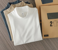 Bluza barbati - model curat cu guler polo