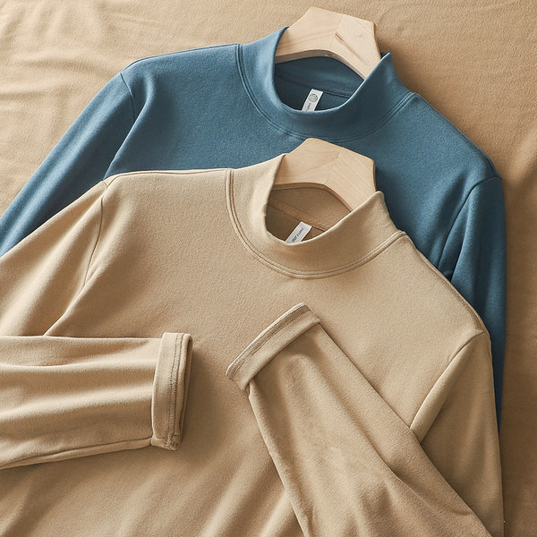 Bluza barbati - model curat cu guler polo