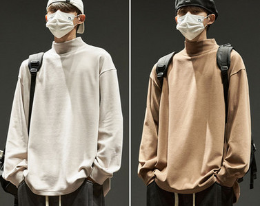 Ανδρική φαρδιά μπλούζα με μακριά μανίκια