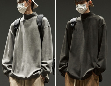 Ανδρική φαρδιά μπλούζα με μακριά μανίκια