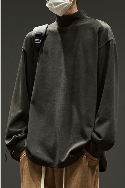 Ανδρική φαρδιά μπλούζα με μακριά μανίκια