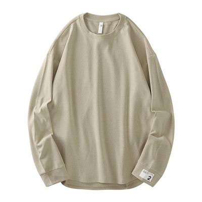 Ανδρική φθινοπωρινή-χειμωνιάτικη μπλούζα με οβάλ λαιμόκοψη και μακριά μανίκια