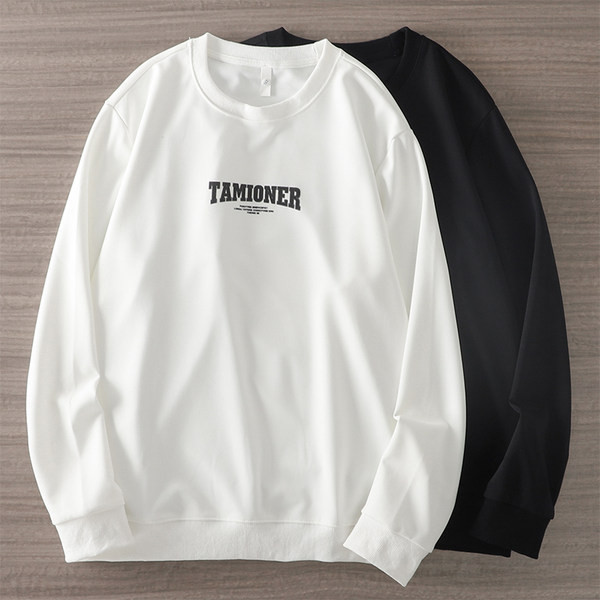 Tavaline pluus pealdisega