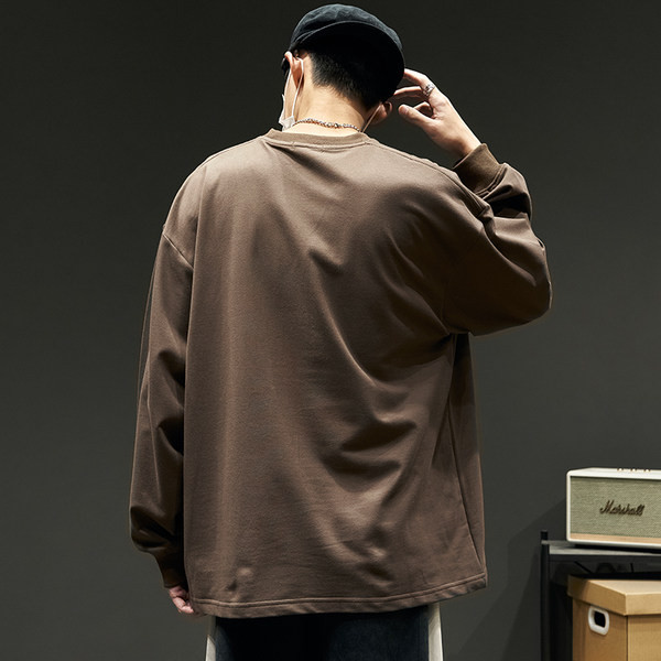 Meeste pikkade varrukatega trükitud pluus