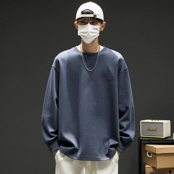 Bluza casual barbatesc cu decolteu oval - model lat