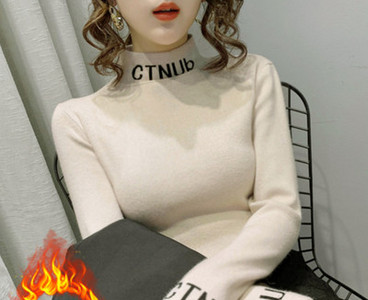 Bluză casual de damă cu guler polo înalt