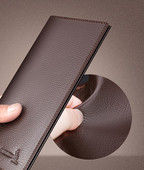 Portofel barbatesc din piele cu nasture