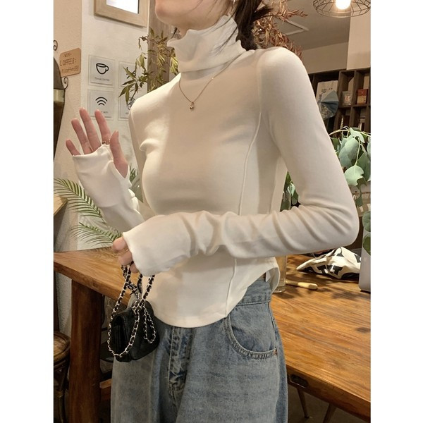 Bluză de damă - cu guler polo și mâneci lungi