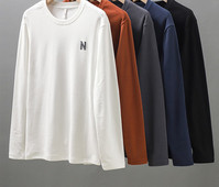 Muška bluza s dugim rukavima i vezom