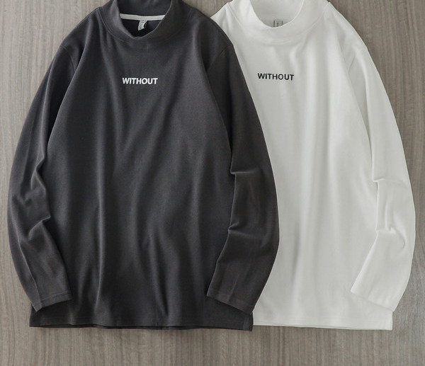 Bluză bărbătească din lână cu inscripții brodate