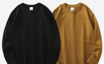 Bluză curată, cu decolteu O