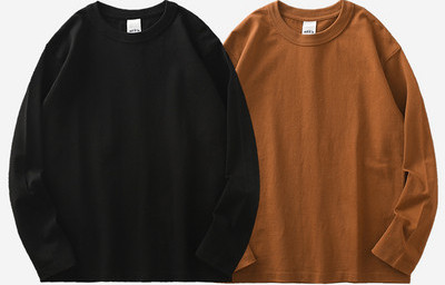 Bluză curată, cu decolteu O