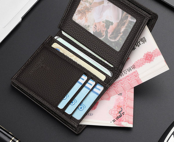 Öko-nahast moodne meeste rahakott metallelemendiga