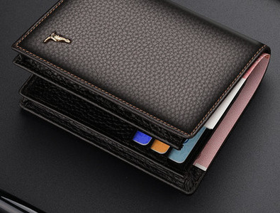 Ανδρικό πορτοφόλι με μεταλλικό στοιχείο