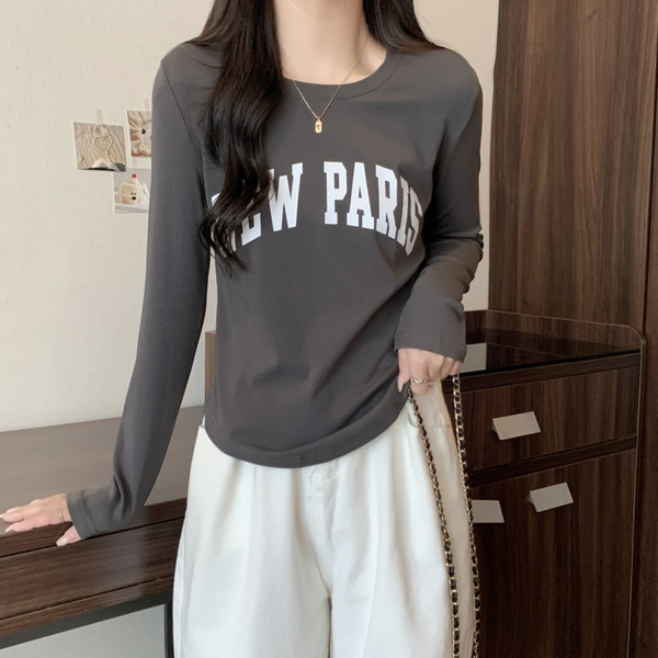 Bluză casual de damă cu mâneci lungi și inscripție - decolteu oval