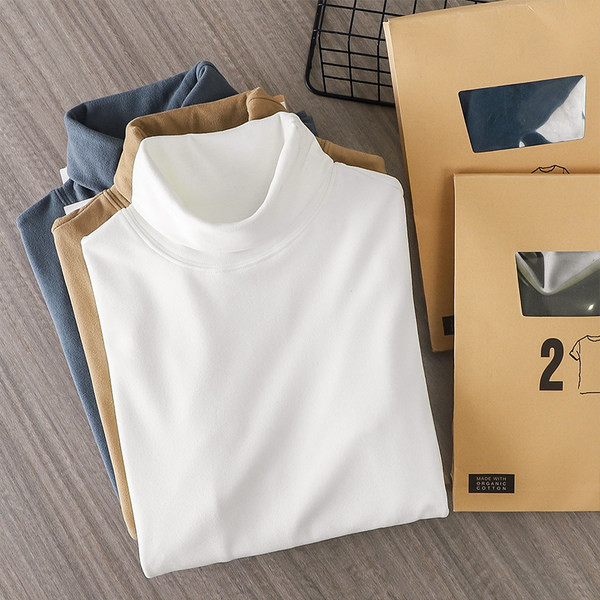 Ανδρική μονόχρωμη μπλούζα με φαρδύ σχέδιο με γιακά πόλο