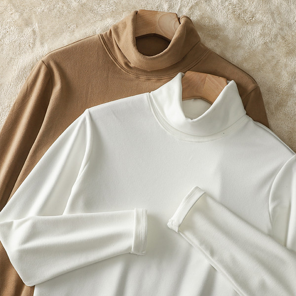 Ανδρική μονόχρωμη μπλούζα με φαρδύ σχέδιο με γιακά πόλο