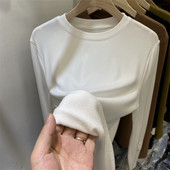 Sieviešu rudens-ziemas blūze ar garām piedurknēm