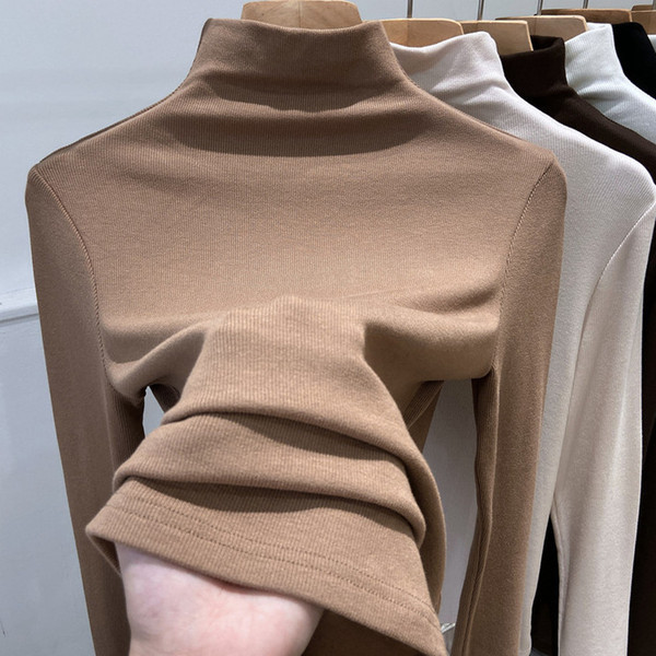 Ženska jesenska bluza s dugim rukavima i polo kragnom