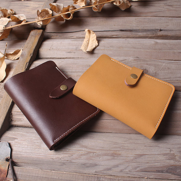 Portofel din piele cu compartiment pentru bancnote si carduri de debit