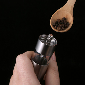 Комплект ръчни мелнички за сол и черен пипер Thumb Push Pepper Mill Мелнички за сос от подправки от неръждаема стомана с метален държач Кухненски инструмент