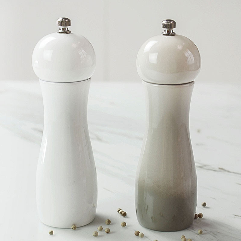 Leeseph soola- ja pipraveski reguleeritava jämedusega keraamilise veskiga, elegantsed paprikaveskis värskete vürtside jaoks