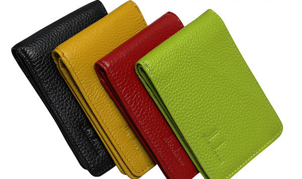 Portofel barbatesc - din piele ecologica in diferite culori