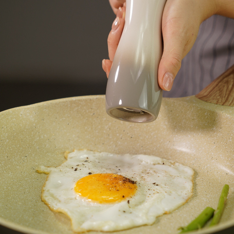 Moara de sare si piper din lemn macinata manuala de piper, grosimea ajustabila, ceramica, scuturatoare de condimente, moara de bucatarie unealta pentru gratar