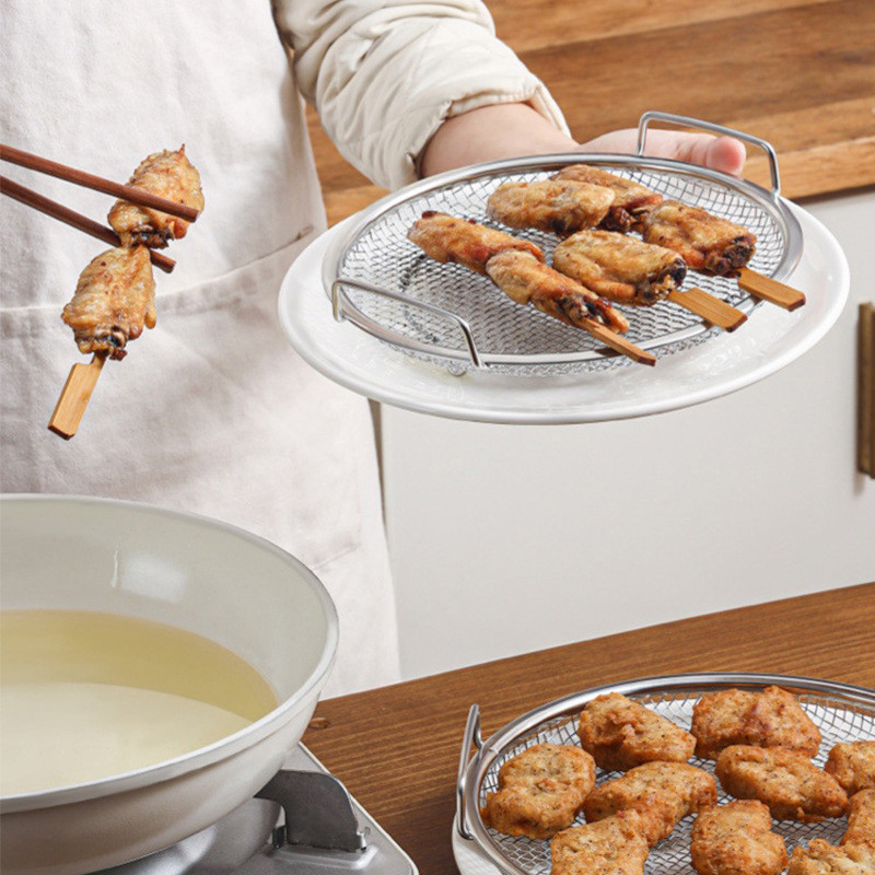 Φίλτρο λαδιού από ανοξείδωτο ατσάλι Τηγάνι φαγητού Μεγάλο σουρωτήρι τηγανιτές πατάτες με λαβή Εργαλείο μαγειρέματος Noodle Drainer Κουζινικά σκεύη