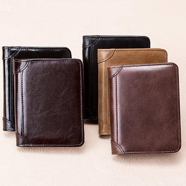 Meeste nahast rahakott lahtritega rahatähtede ja krediitkaartide jaoks