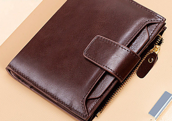 Portofel barbatesc - cu compartiment pentru monede