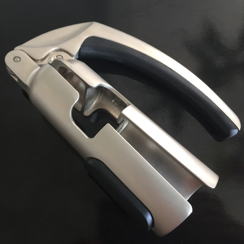 Šampanjapudeliavaja veinikorgi tõmbaja vahuveini jaoks Professionaalne korgitseriga roostevabast terasest veiniavaja Köögibaari tööriistad