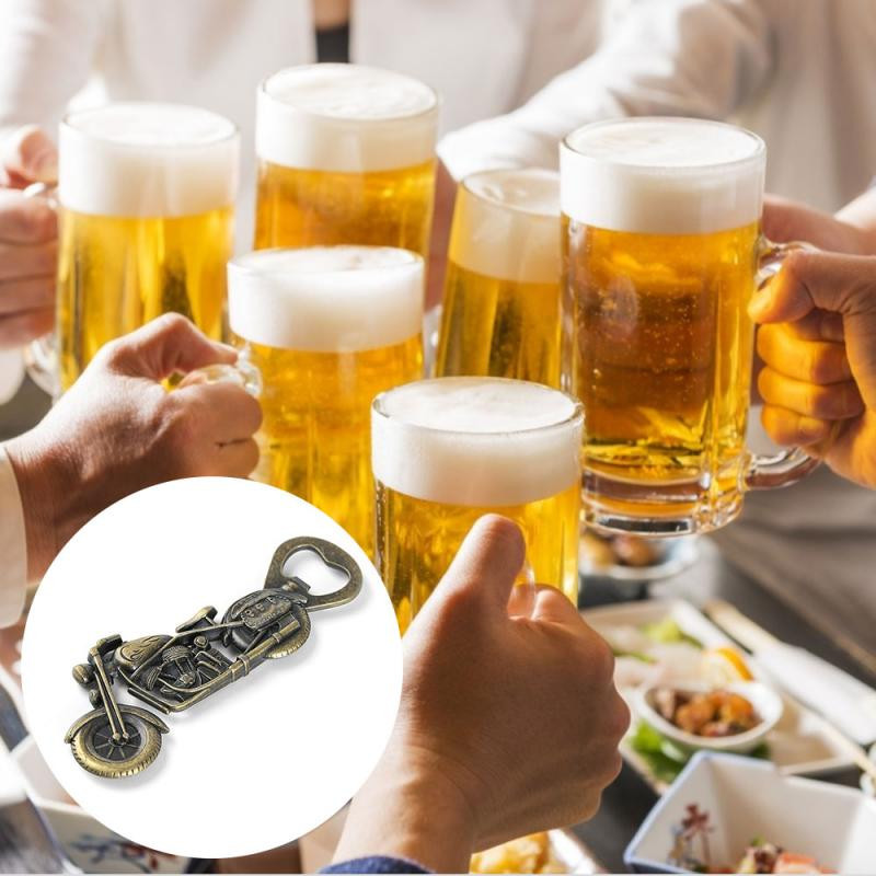 Mootorratta kujuline pudeliavaja loominguline võtmehoidja Retro tsingisulamist võtmehoidja õllepudeliavaja tööriist Unikaalne loominguline kingitus