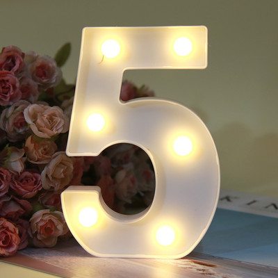 Dekoratiivsed tähed Tähestik täht LED tuled helendavad numbrilampide kaunistused aku öövalgus pidu beebi magamistoa kaunistamine